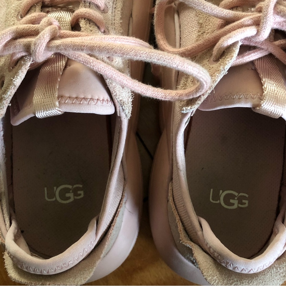 UGG LA Cloud Low Pink Sneakers - Picture 8 of 10